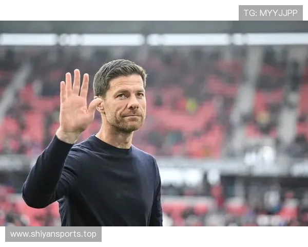 若阿隆索离开 药厂将小法列为新主帅候选人助力球队未来发展